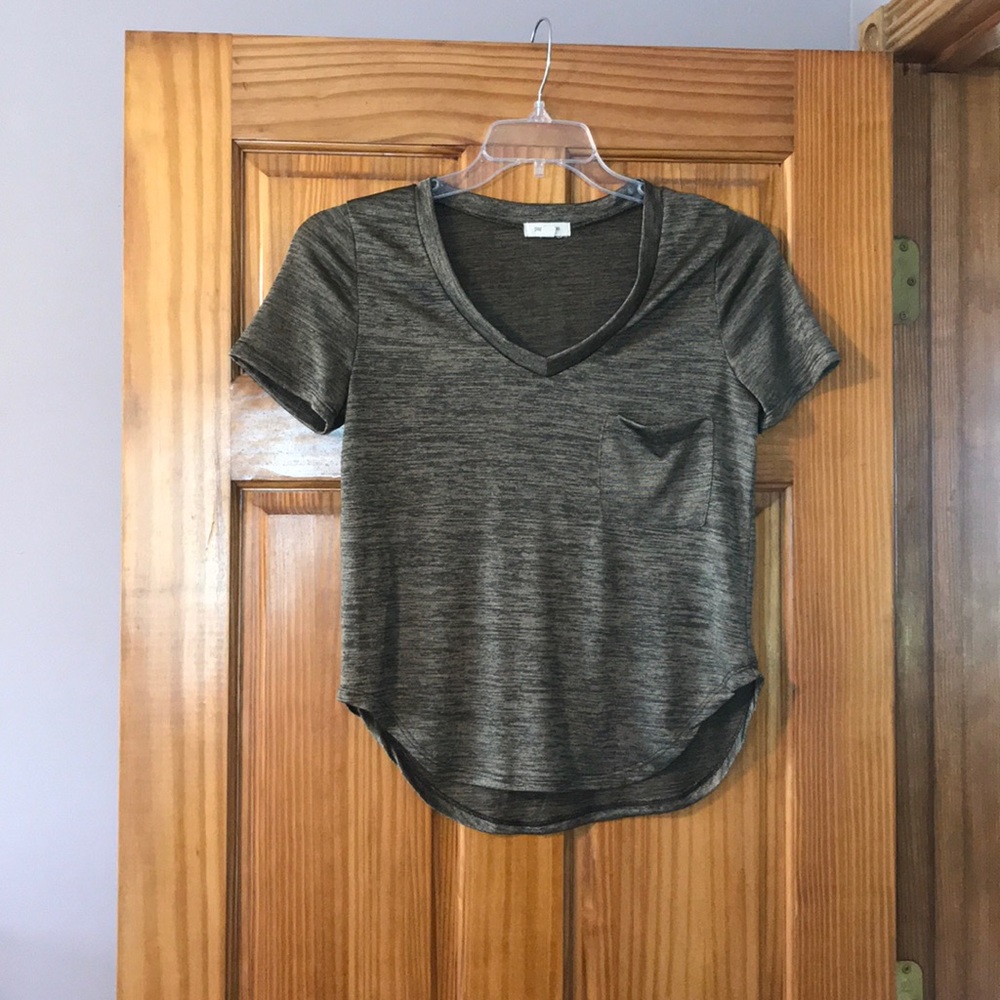 Short sleeve shirt